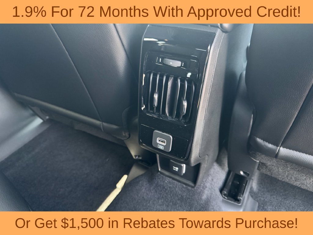 New 2026 Jeep Compass Limited w/ Sun, Sound & Navigation Group AWD/4WD image 13