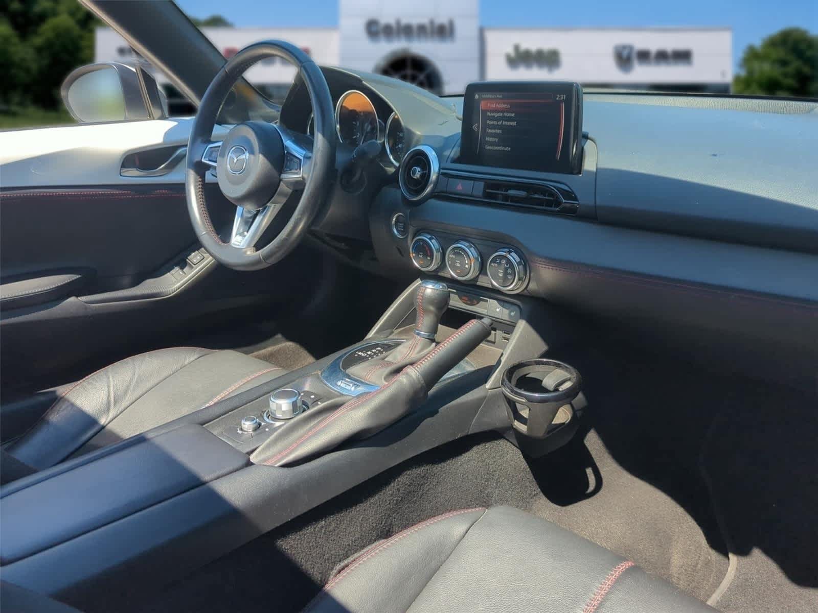 Used 2019 MAZDA MX-5 Miata RF Grand Touring RWD image 33