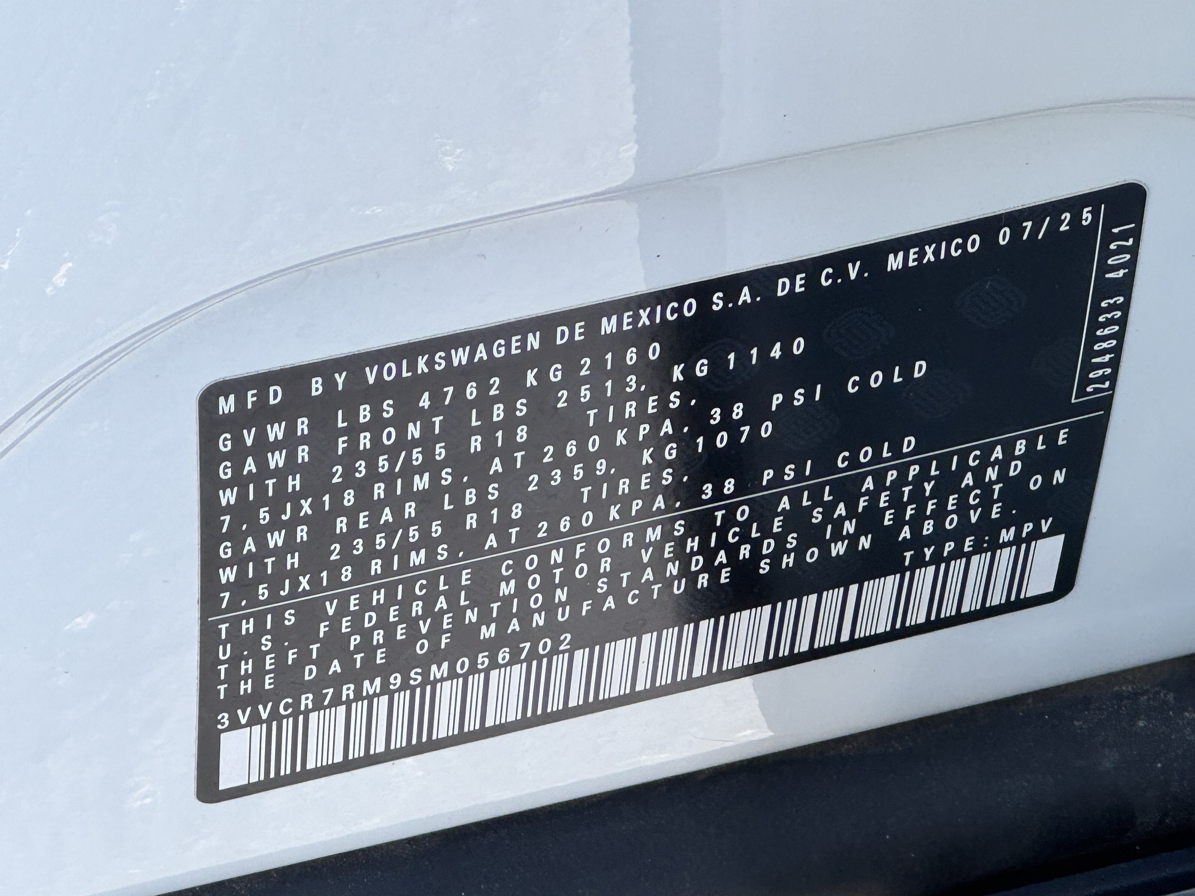 Certified 2025 Volkswagen Tiguan S FWD image 37
