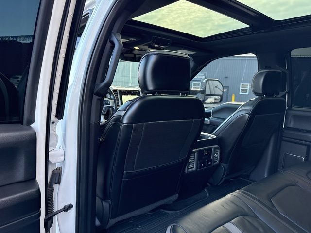Used 2018 Ford F250 Platinum w/ Platinum Ultimate Package AWD/4WD image 32
