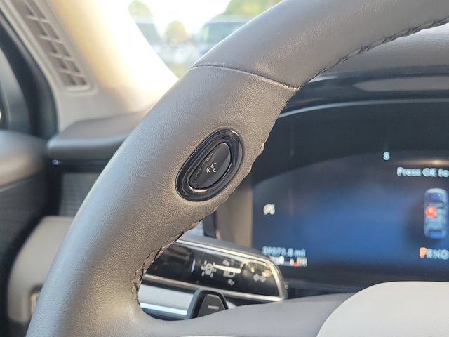 Certified 2024 Lincoln Corsair FWD image 19