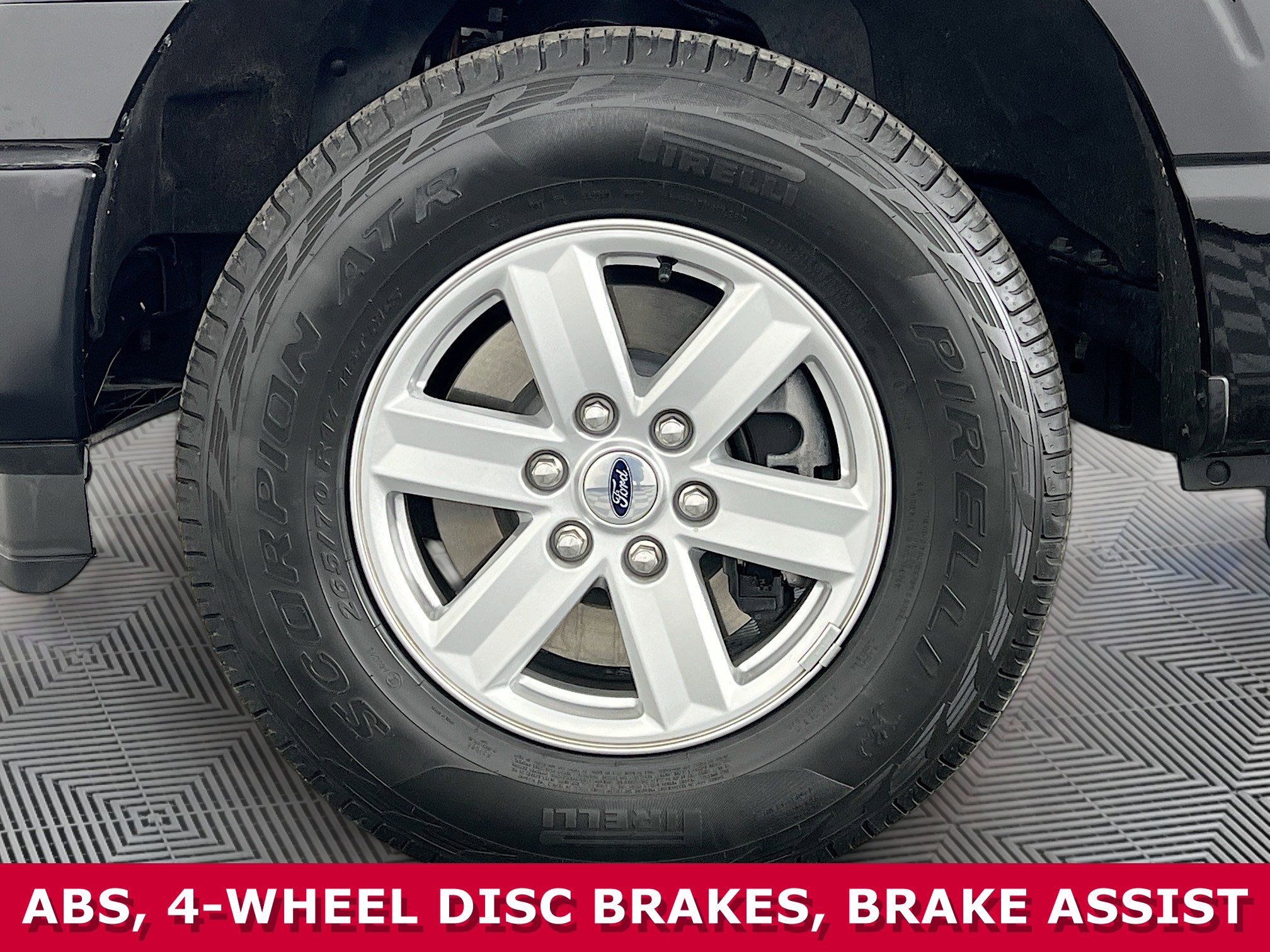 Used 2024 Ford F150 XL image 32