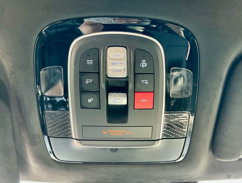 Used 2024 Hyundai Palisade Calligraphy image 32