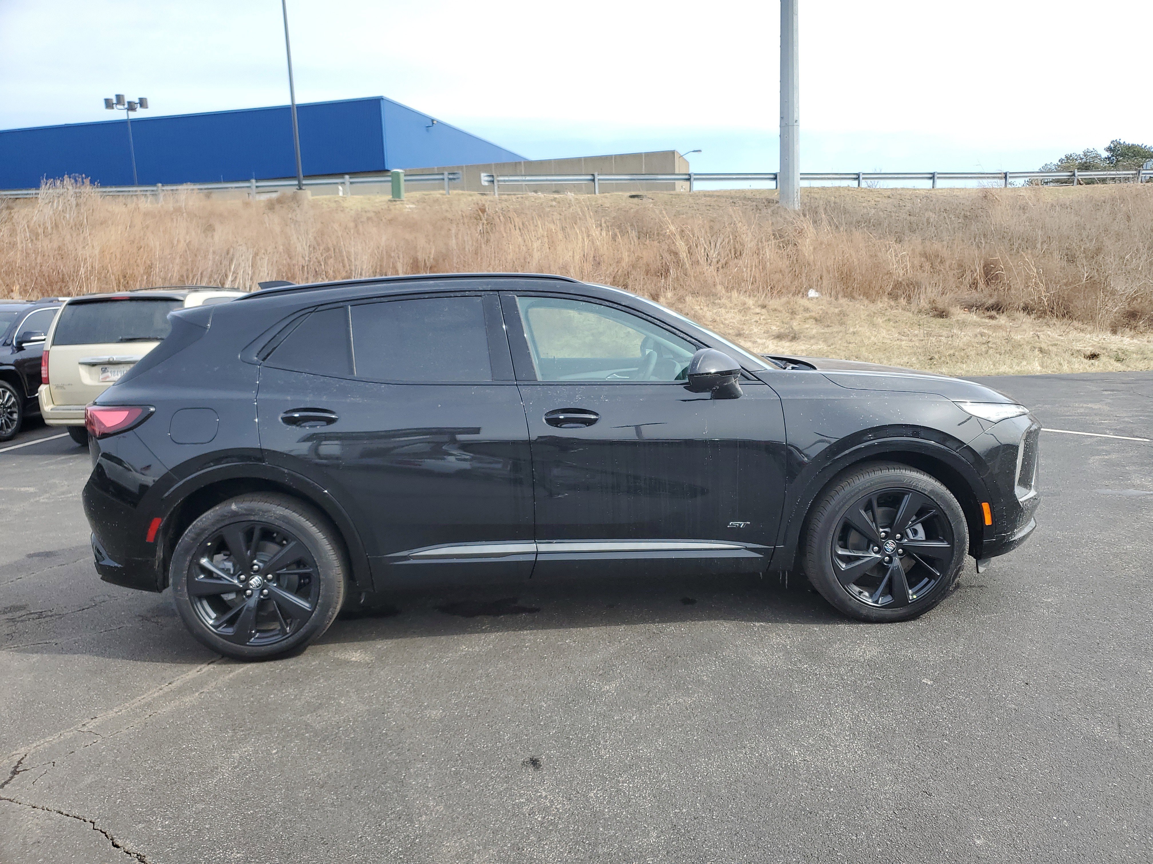 New 2026 Buick Envision Sport Touring image 3