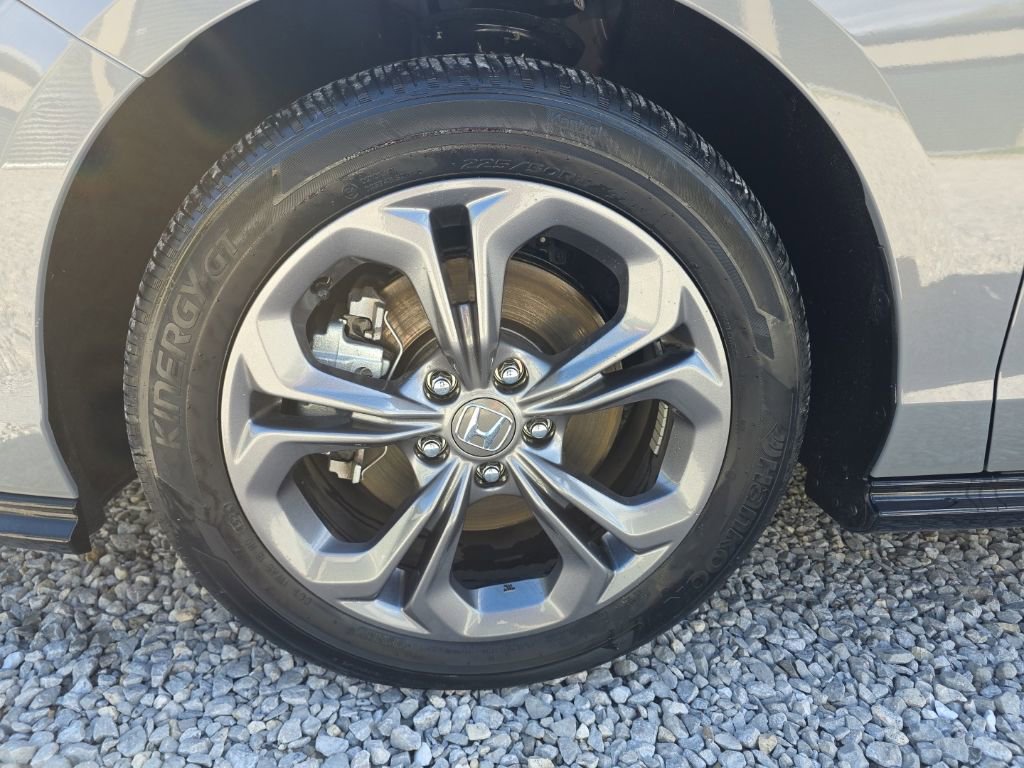 Used 2025 Honda Accord EX-L image 9