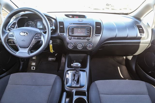 Used 2018 Kia Forte LX w/ LX Rear Camera Package image 13
