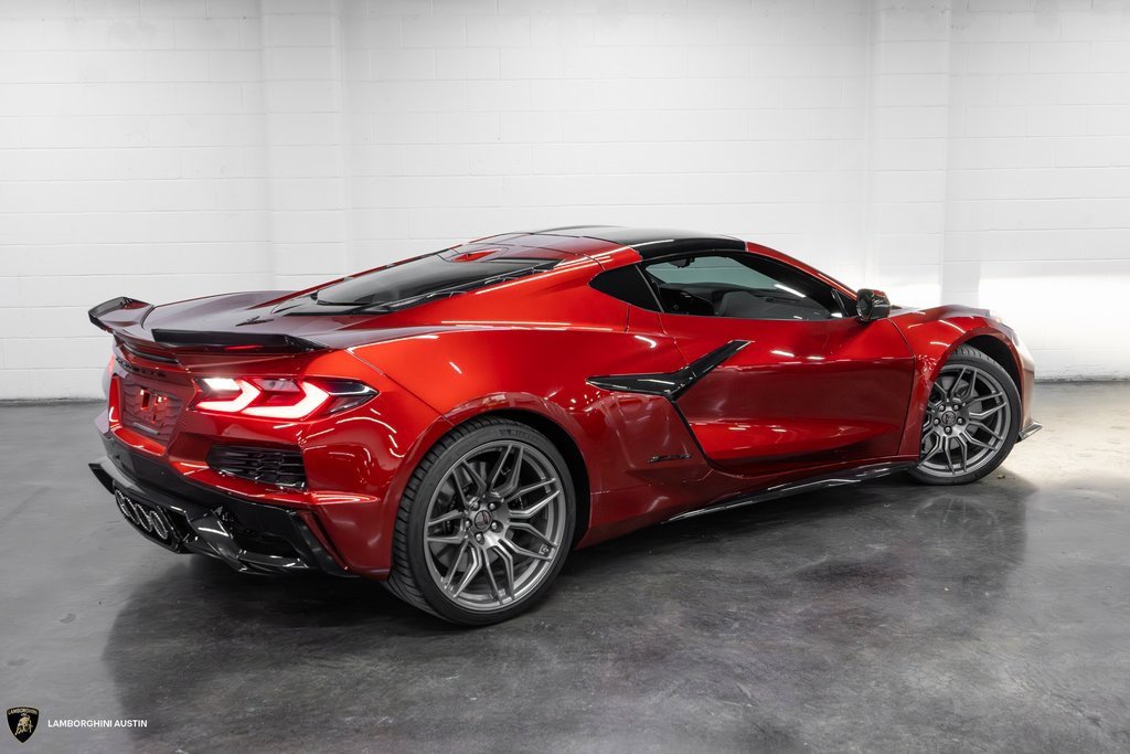 Used 2024 Chevrolet Corvette Z06 w/ Battery Protection Package image 12