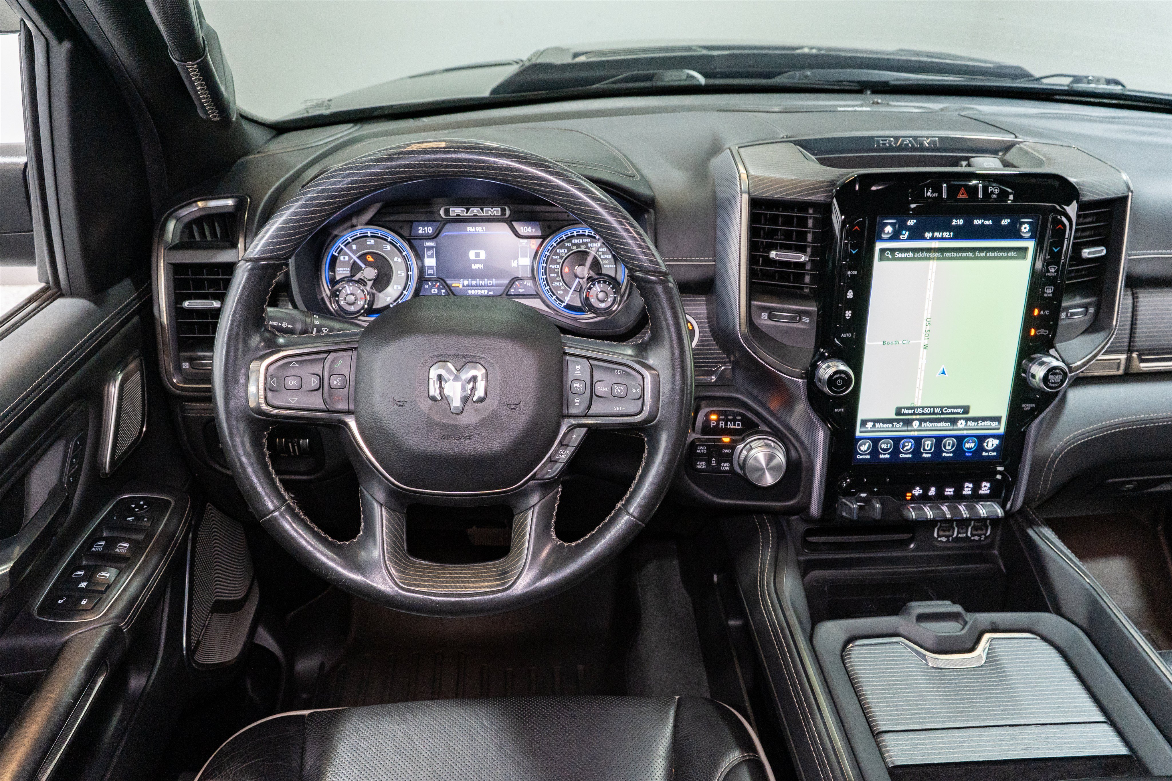 Used 2020 RAM 1500 Limited w/ Black Appearance Package AWD/4WD image 14