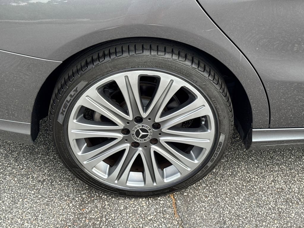 Used 2018 Mercedes-Benz CLA 250 image 17