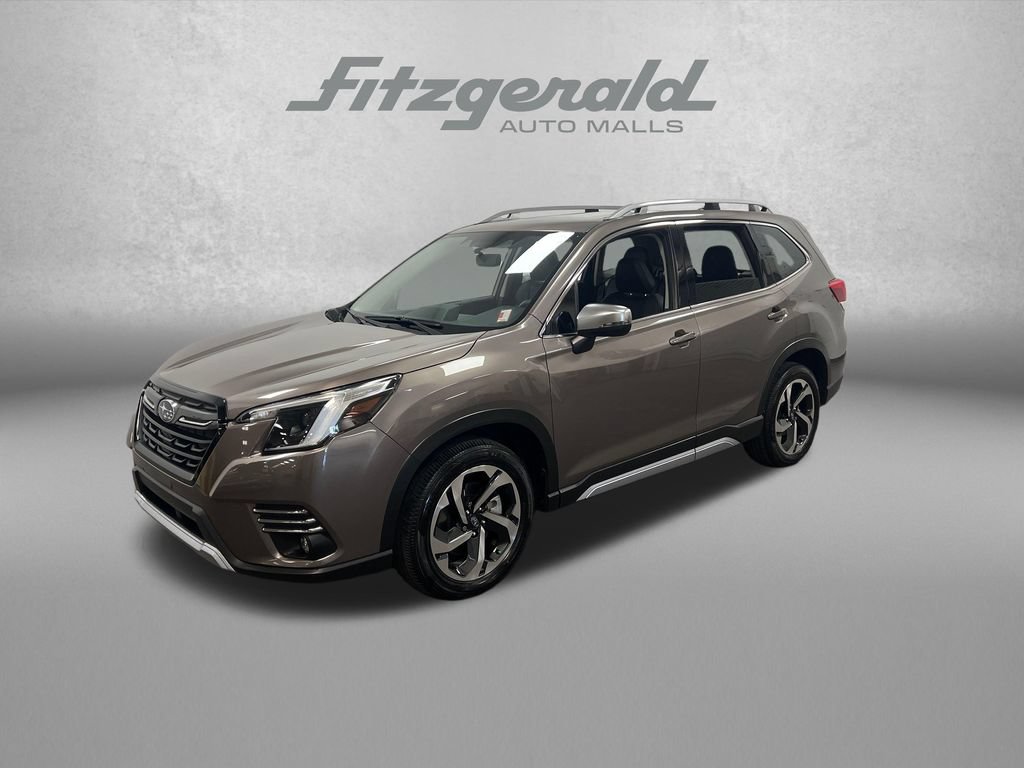 Used 2024 Subaru Forester Touring w/ POP Package 3 AWD/4WD image 1
