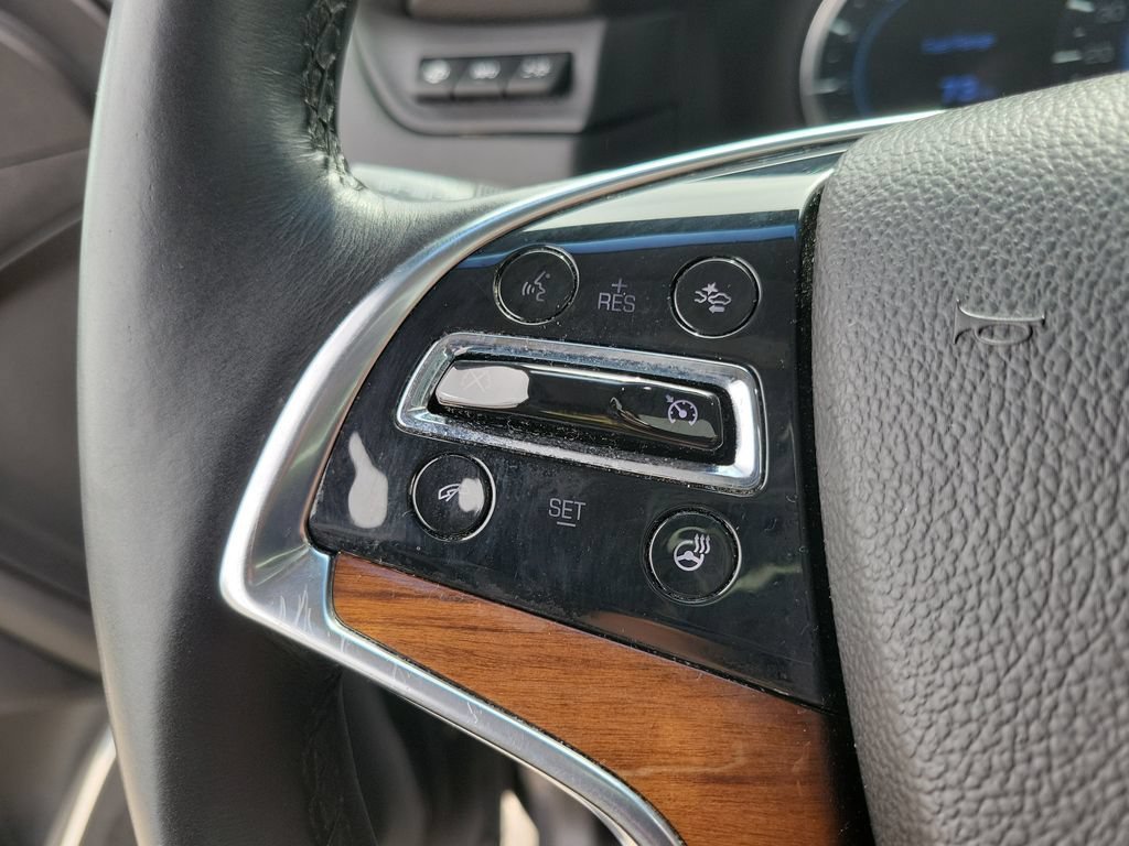 Used 2017 Cadillac Escalade Luxury AWD/4WD image 26