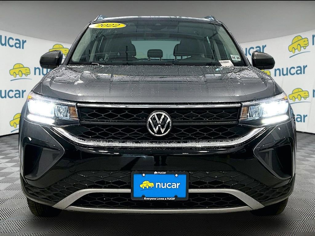 Used 2022 Volkswagen Taos S w/ IQ Drive S Package image 2