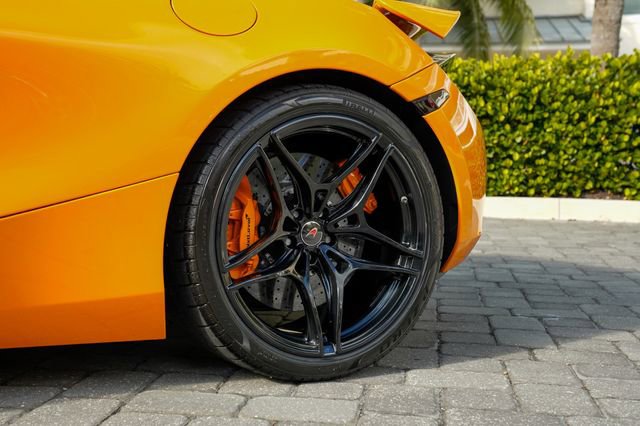 Used 2020 McLaren 720S Luxury image 45