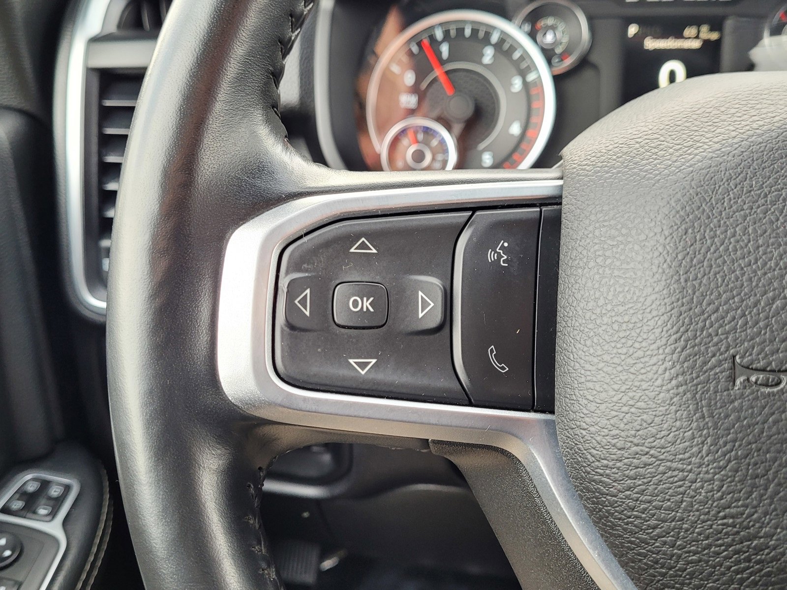 Used 2024 RAM 3500 Big Horn image 19