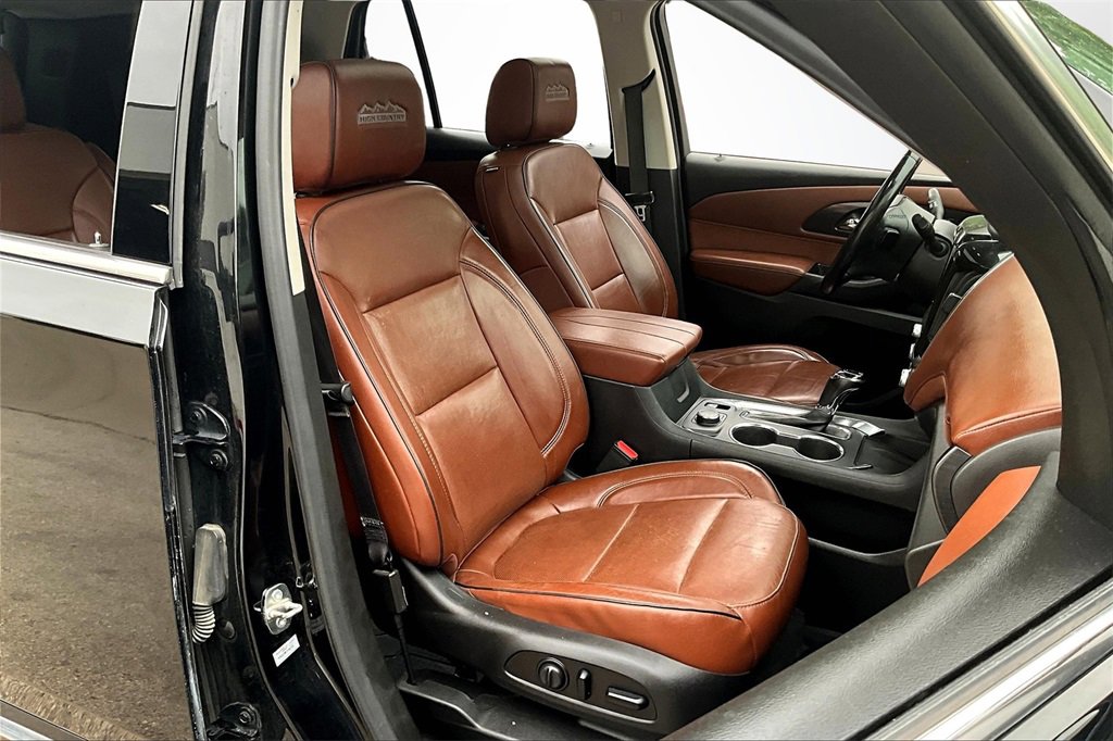 Used 2019 Chevrolet Traverse High Country image 29
