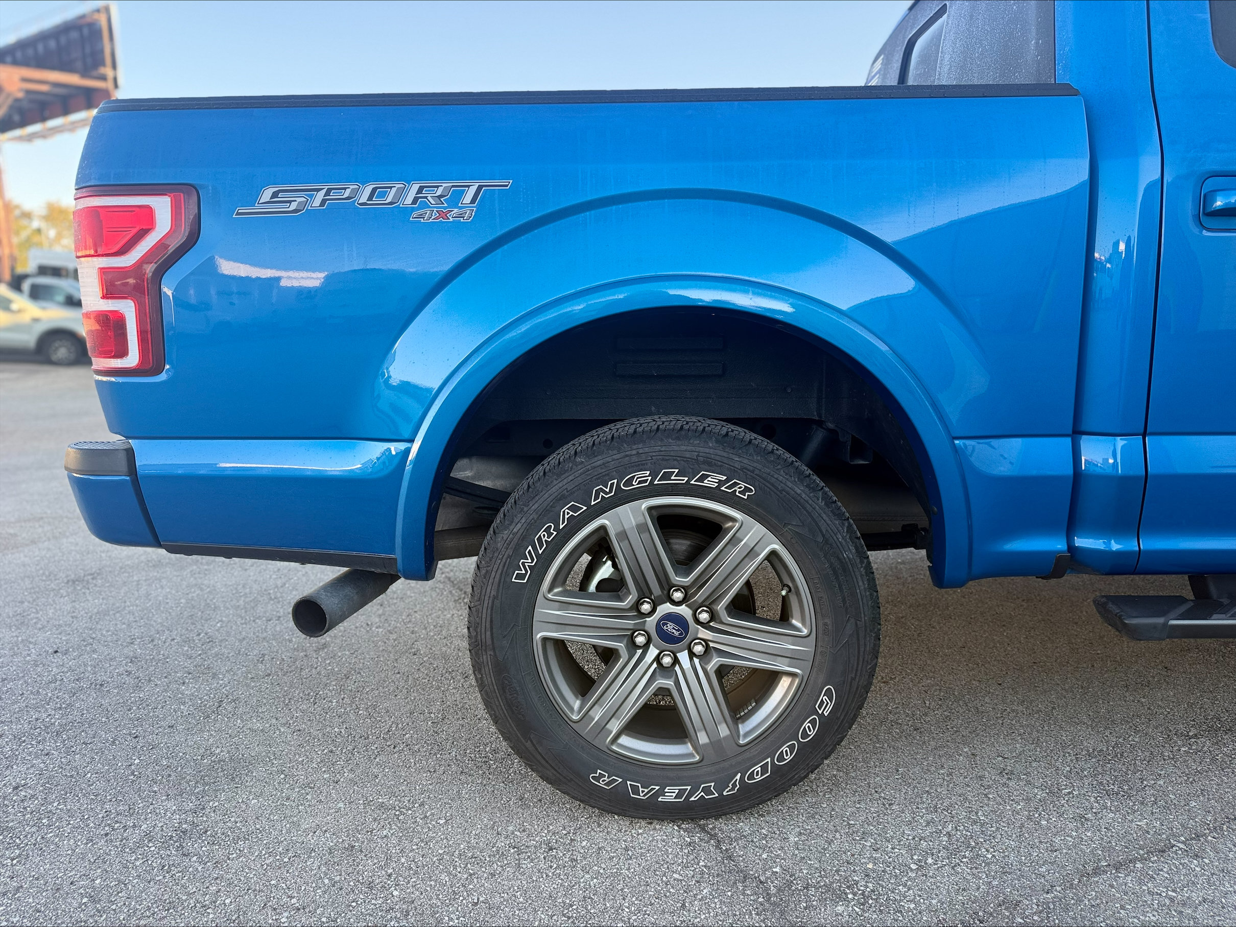 Used 2020 Ford F150 XLT w/ Equipment Group 302A Luxury AWD/4WD image 13