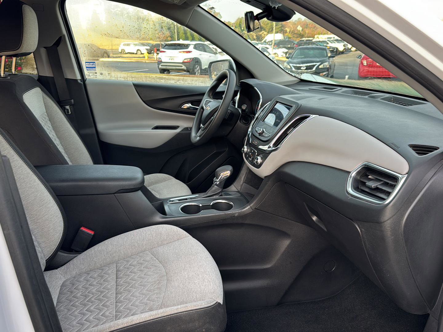 Used 2022 Chevrolet Equinox LT image 10