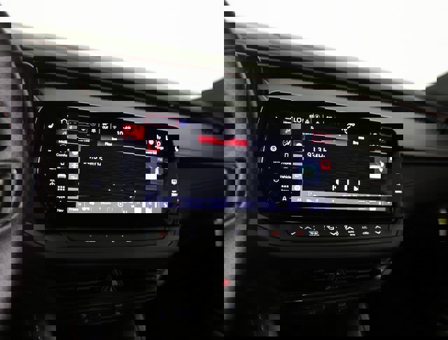 New 2025 Dodge Charger R/T w/ Quick Order Package 25M R/T image 15