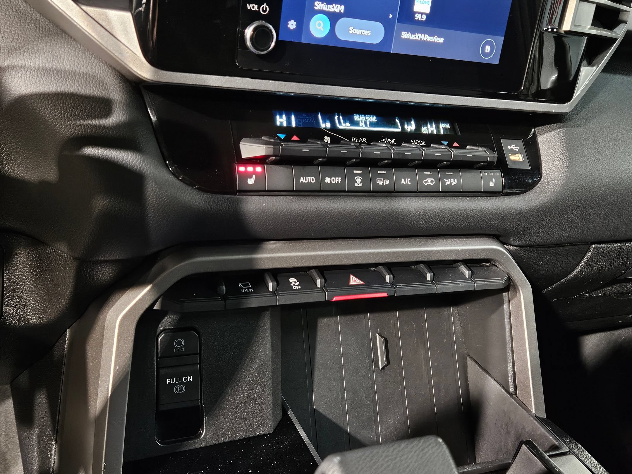 Certified 2025 Toyota Sequoia SR5 AWD/4WD image 32