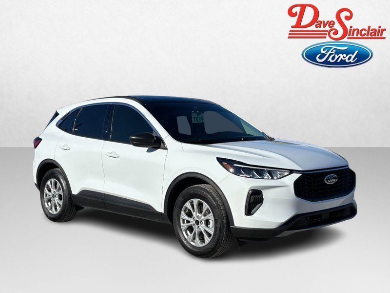 Used 2024 Ford Escape Active w/ Tech Pack #1 AWD/4WD image 4