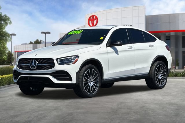Used 2023 Mercedes-Benz GLC 300 4MATIC Coupe image 9