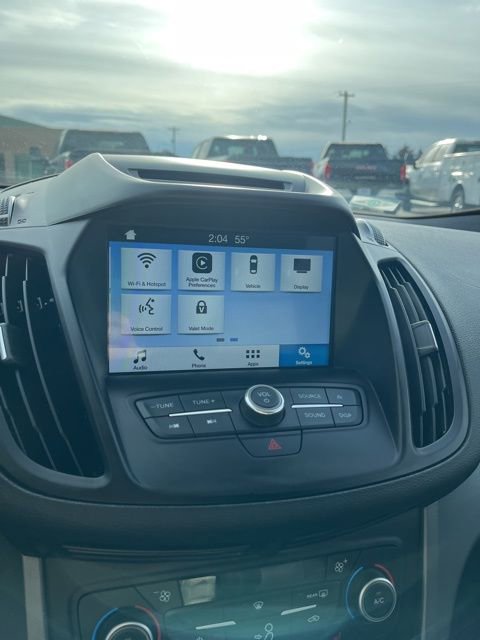 Used 2018 Ford Escape SEL image 39