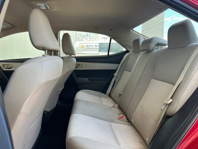 Used 2014 Toyota Corolla LE FWD image 3
