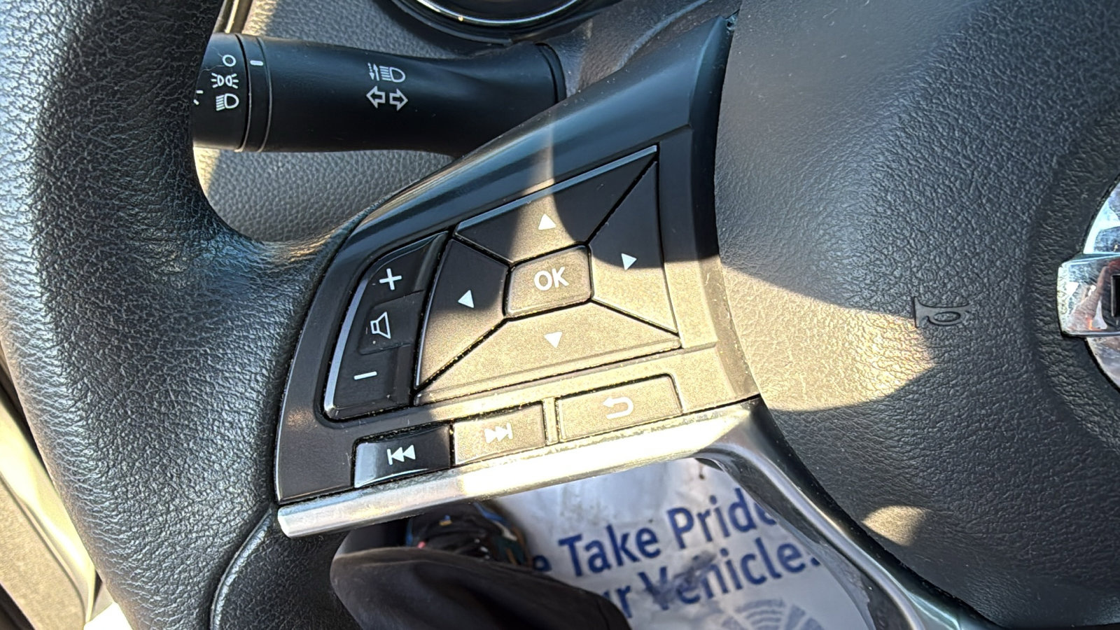 Used 2018 Nissan Rogue Sport S image 10