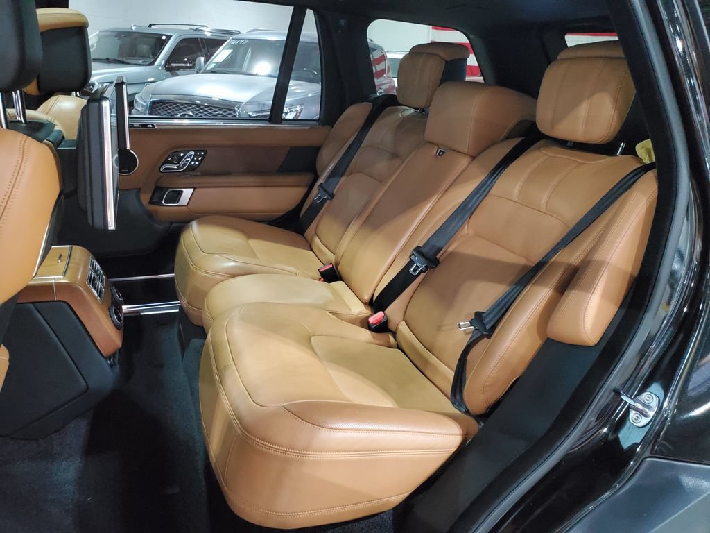 Used 2019 Land Rover Range Rover Long Wheelbase Autobiography AWD/4WD image 31