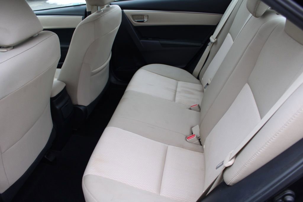 Used 2014 Toyota Corolla LE image 23