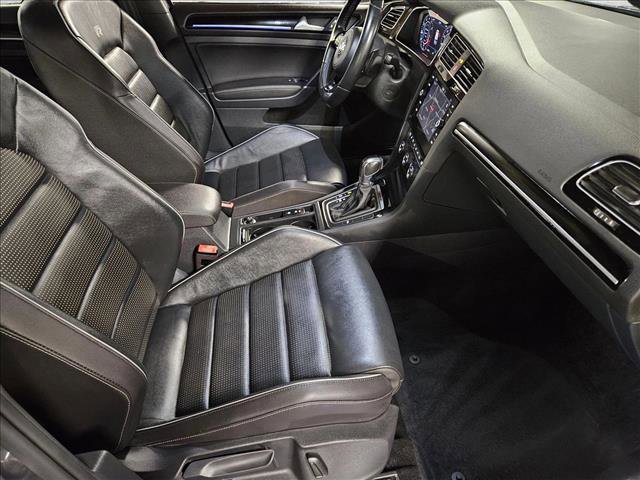 Used 2019 Volkswagen Golf 4-Door image 22