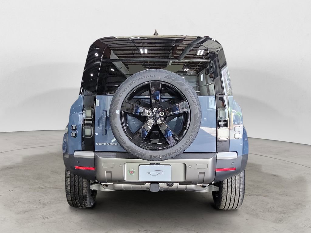 New 2026 Land Rover Defender 110 S image 4