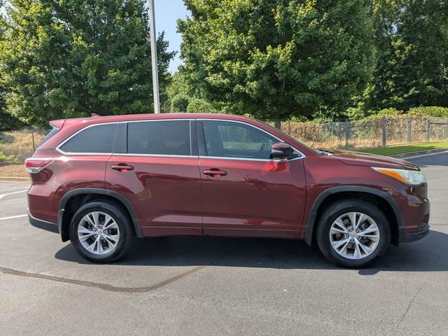 Used 2014 Toyota Highlander Plus AWD/4WD image 10