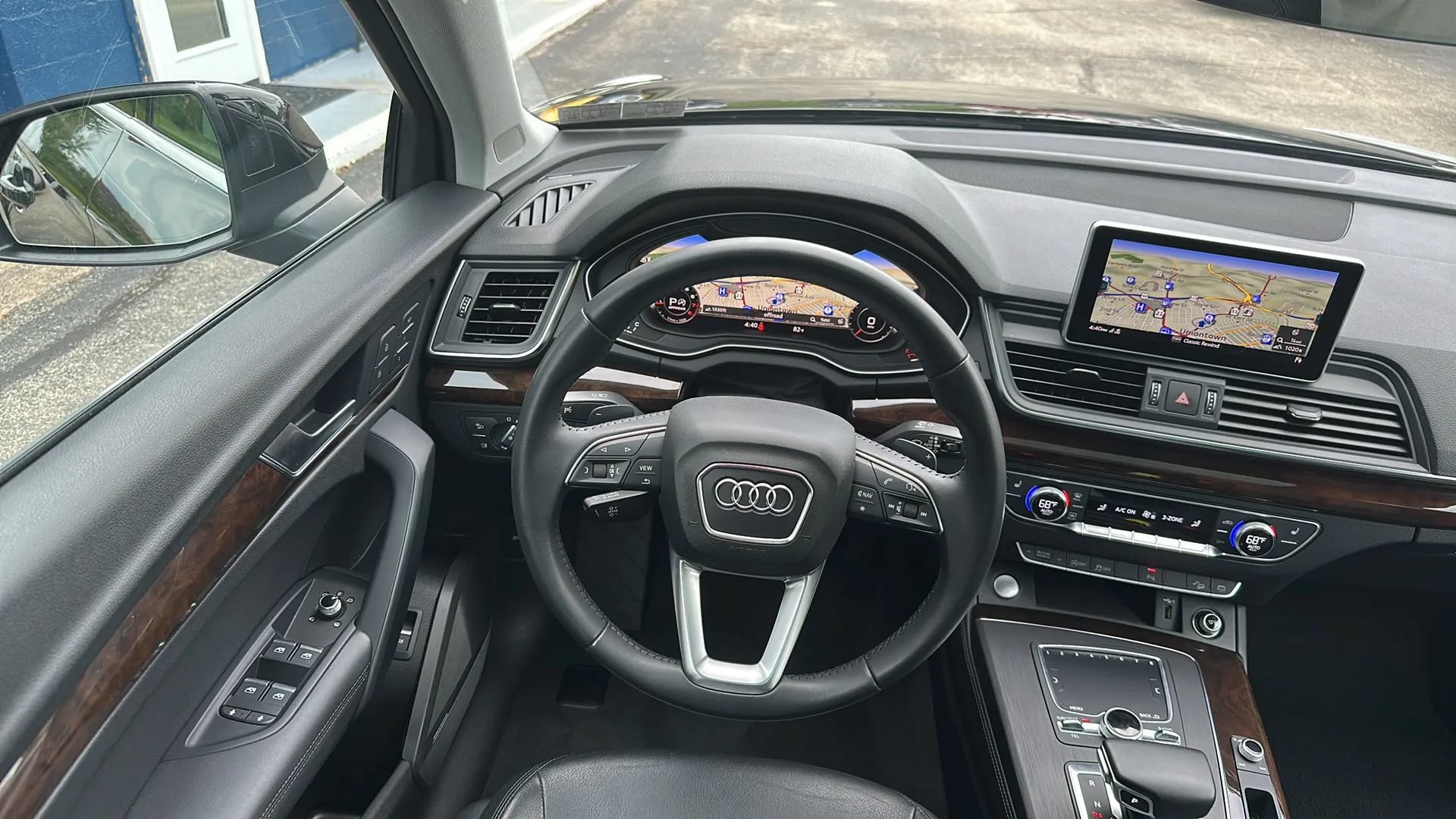 Used 2019 Audi Q5 2.0T Premium Plus w/ Premium Plus Package AWD/4WD image 10