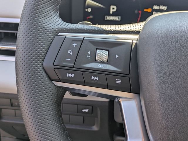 New 2025 Mitsubishi Outlander SEL image 17