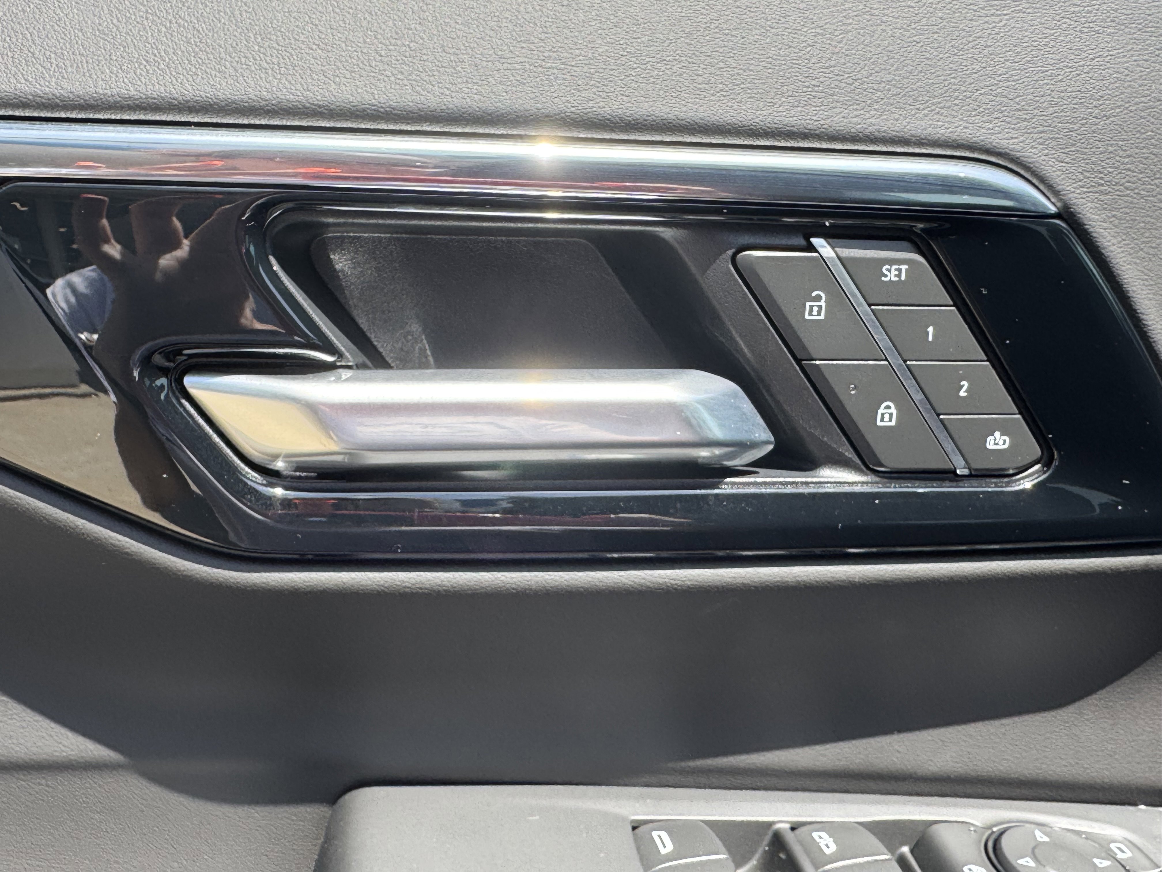 New 2026 Chevrolet Tahoe RST AWD/4WD image 14