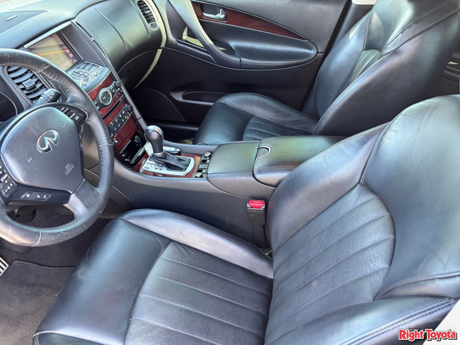 Used 2017 INFINITI QX50 2WD w/ Technology Package image 19