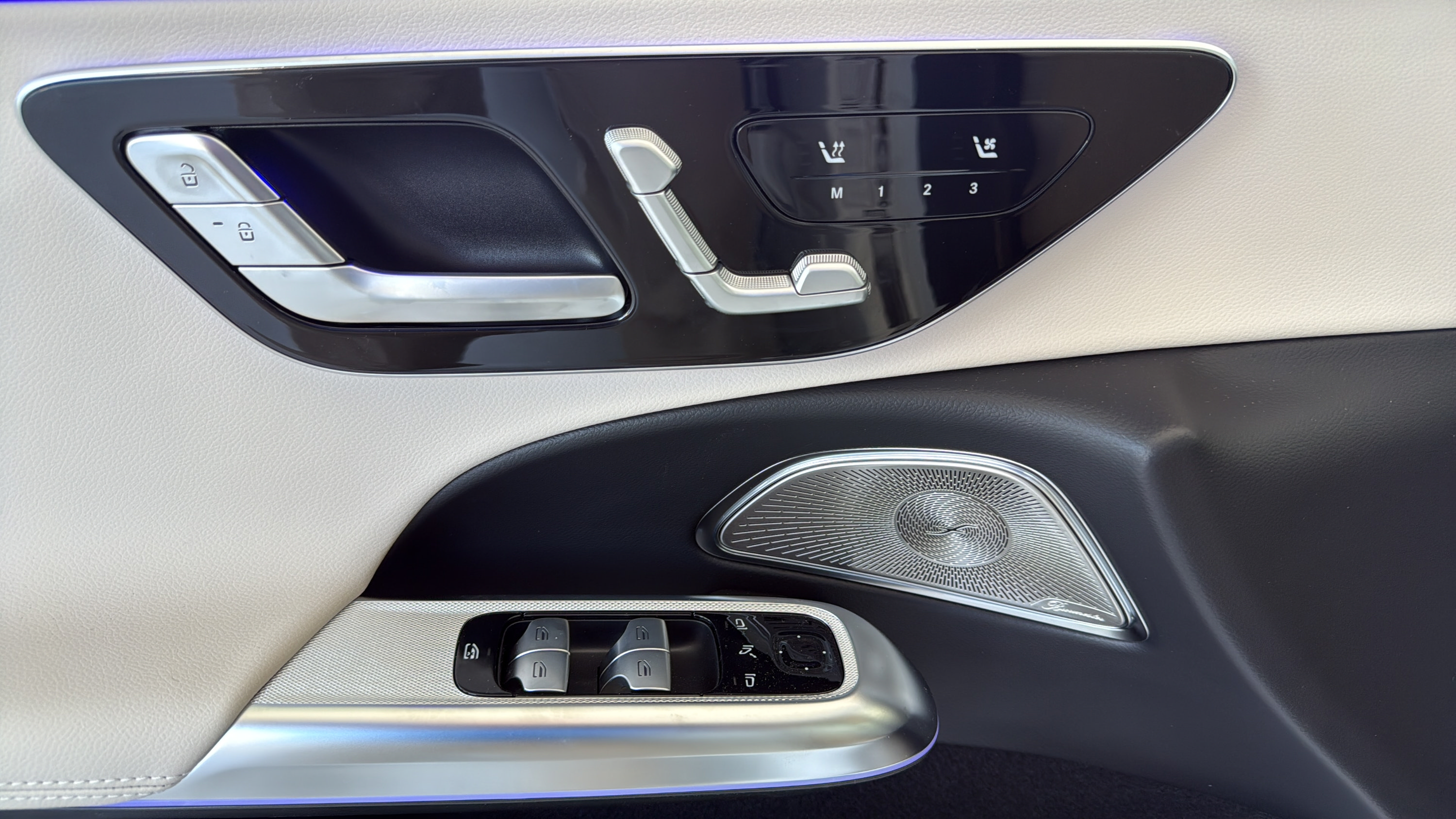 New 2026 Mercedes-Benz E 450 4MATIC Sedan image 19