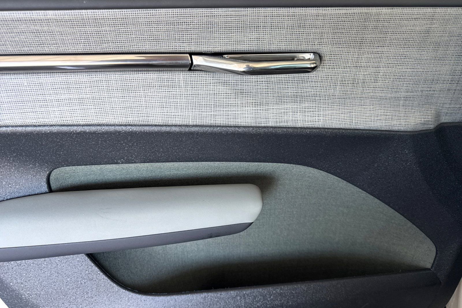 New 2026 Volvo EX30 Plus w/ Climate Package image 14