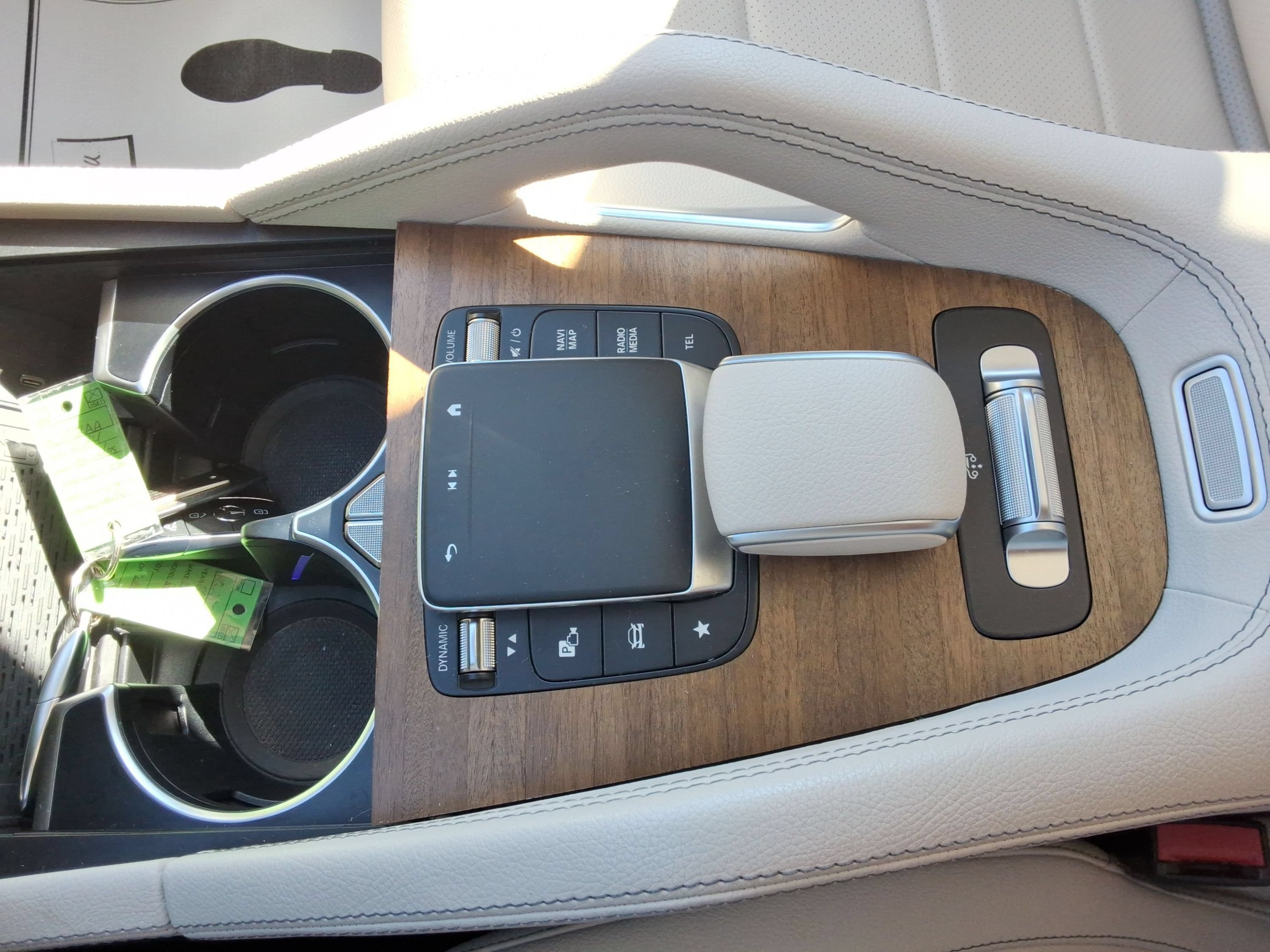 Used 2024 Mercedes-Benz GLS 450 4MATIC image 18