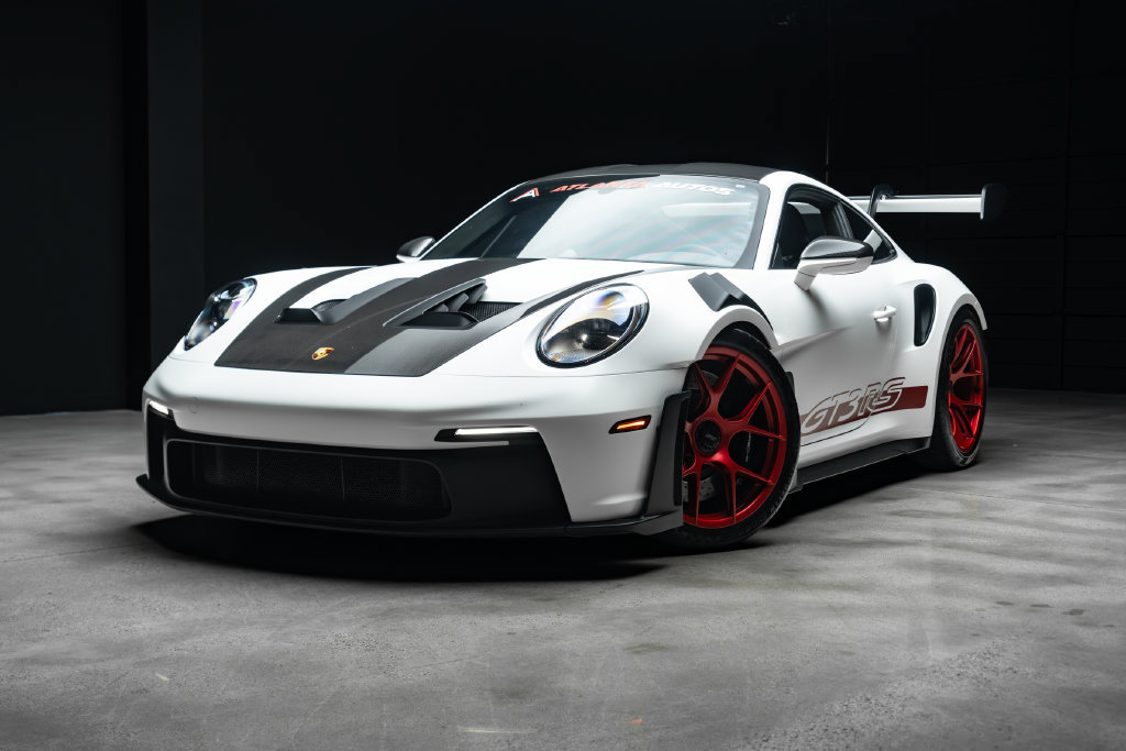 Used 2023 Porsche 911 GT3 RS w/ Weissach Package RWD image 2
