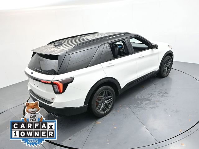 Used 2025 Ford Explorer ST image 28