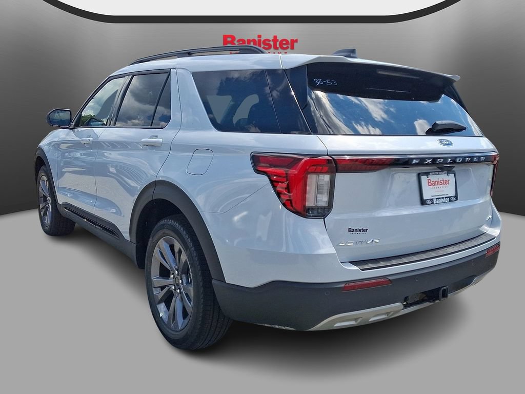 New 2026 Ford Explorer Active w/ Active Comfort Package AWD/4WD image 4