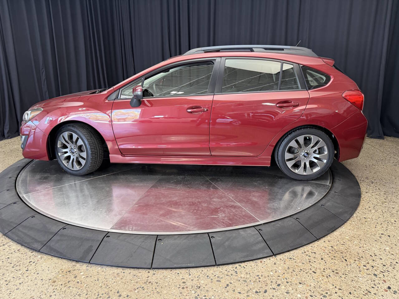 Used 2015 Subaru Impreza 2.0i Sport Premium w/ Popular Package #1 AWD/4WD image 4