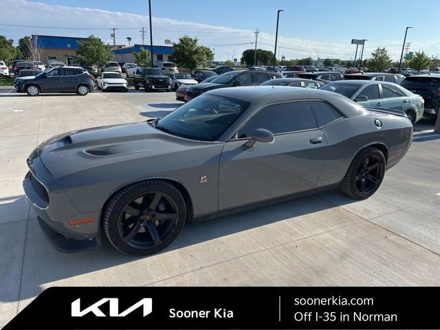 Used 2023 Dodge Challenger R/T Scat Pack RWD image 1
