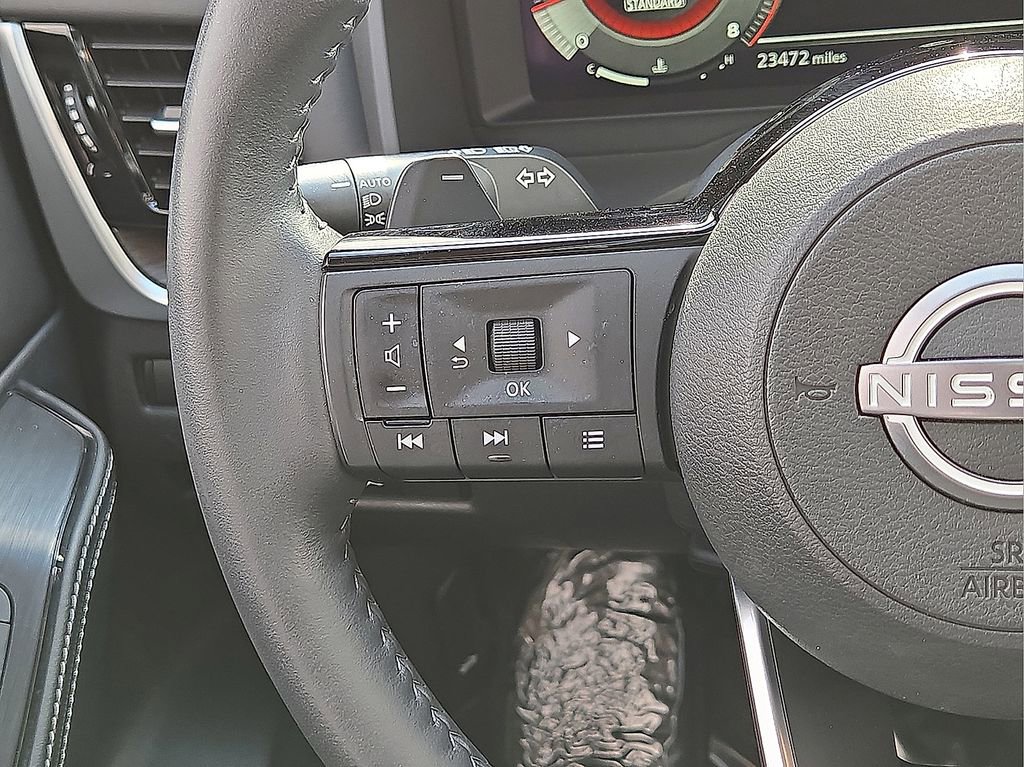 Used 2024 Nissan Rogue Platinum w/ Platinum Premium Package image 19