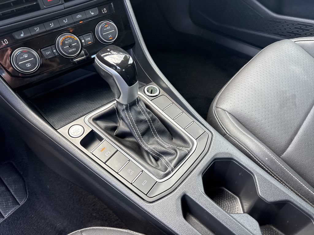 Used 2024 Volkswagen Jetta SE FWD image 26
