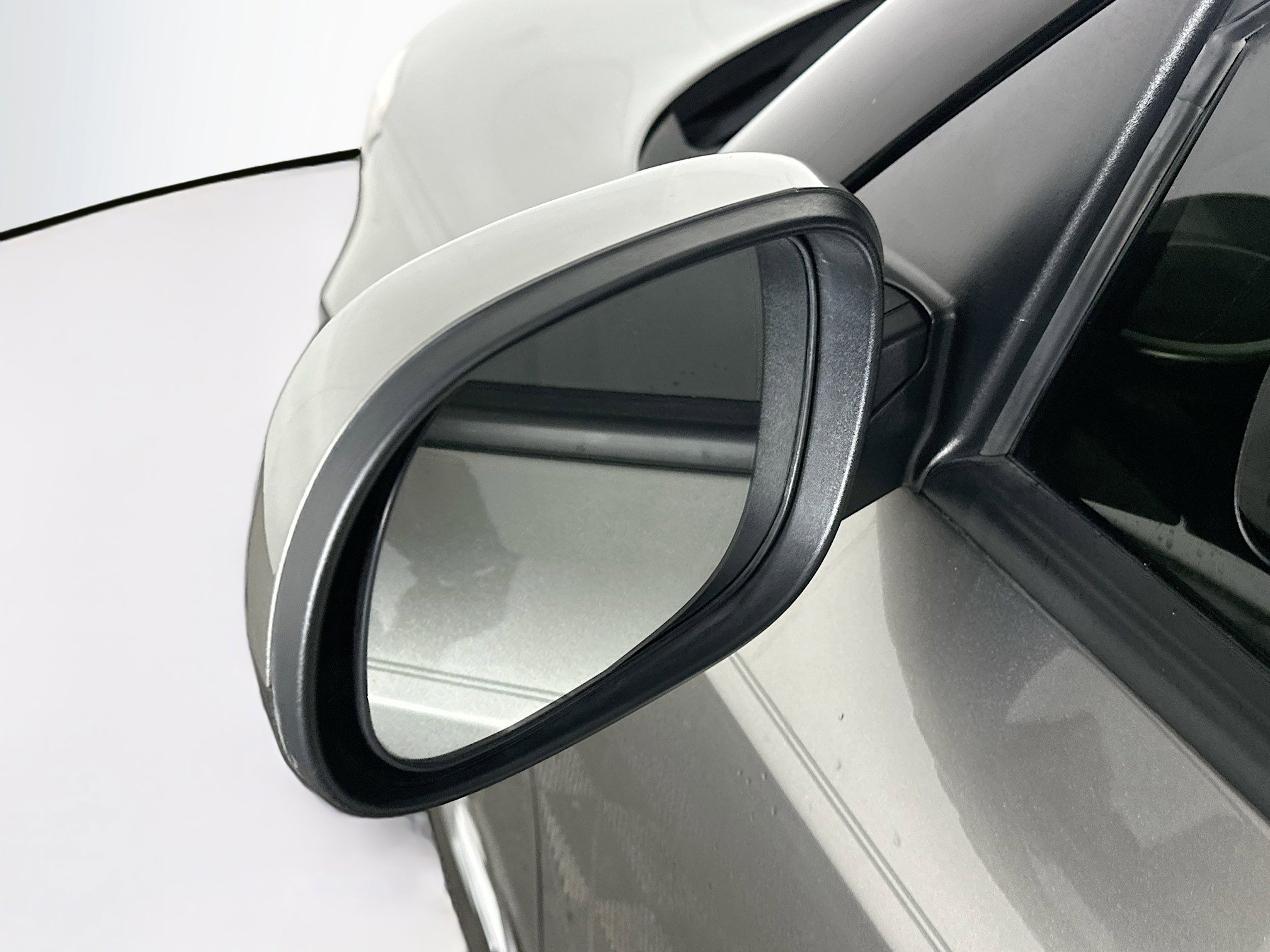 Used 2016 Kia Soul + image 16