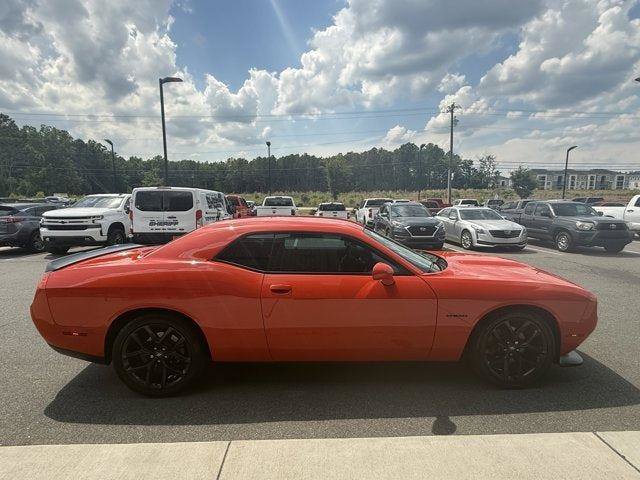 Used 2022 Dodge Challenger R/T w/ Blacktop Package RWD image 8