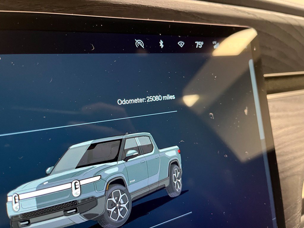 Used 2023 Rivian R1T Adventure Dual AWD/4WD image 28